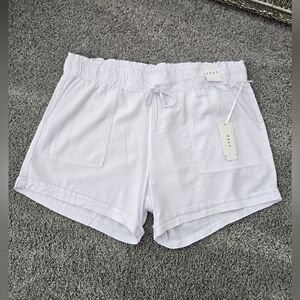 Dash Cotton Blend Paperbag Waist Shorts. White. Size XL. New.